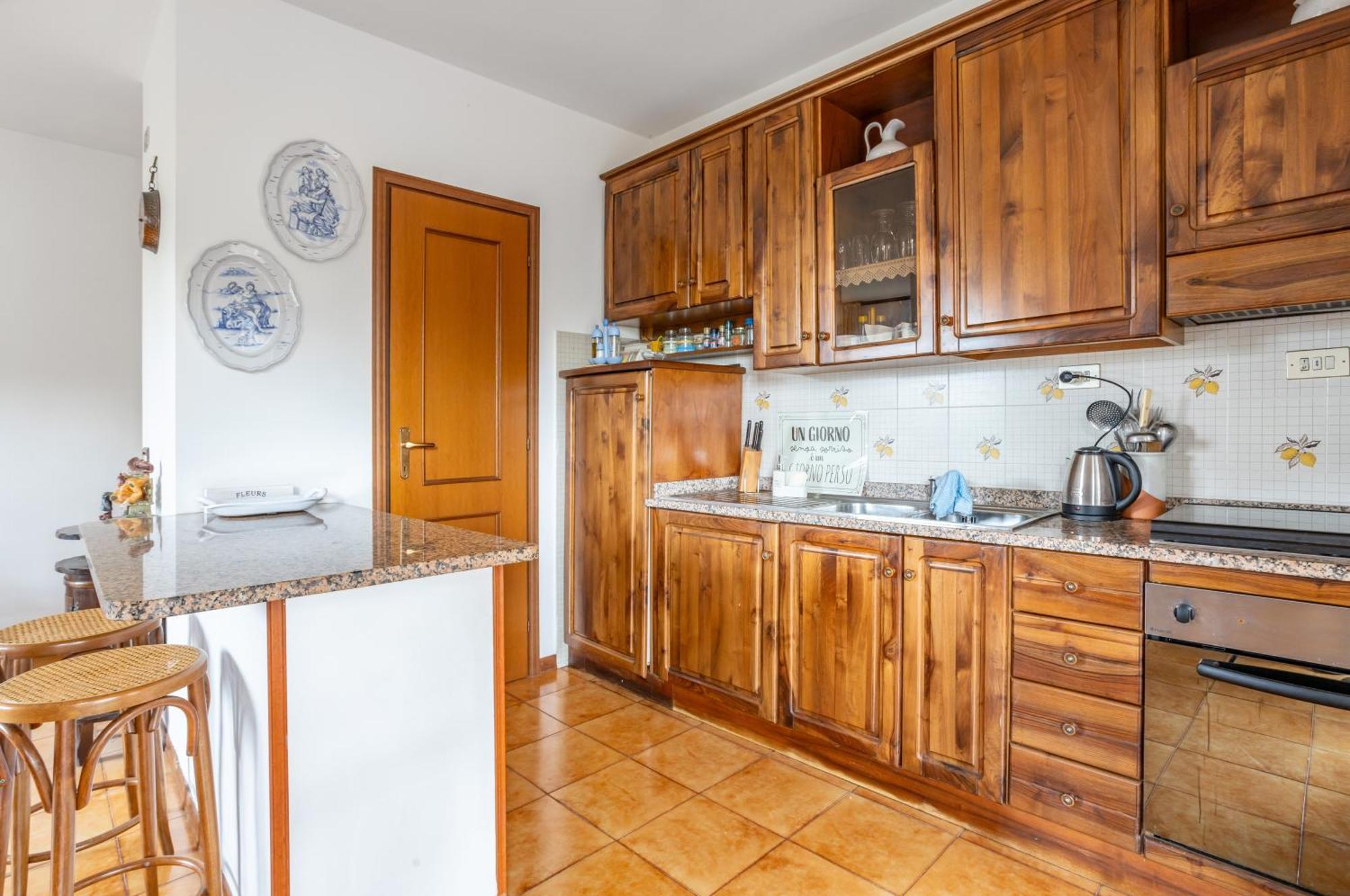 Apartamento Bright With Balcony And Parking!